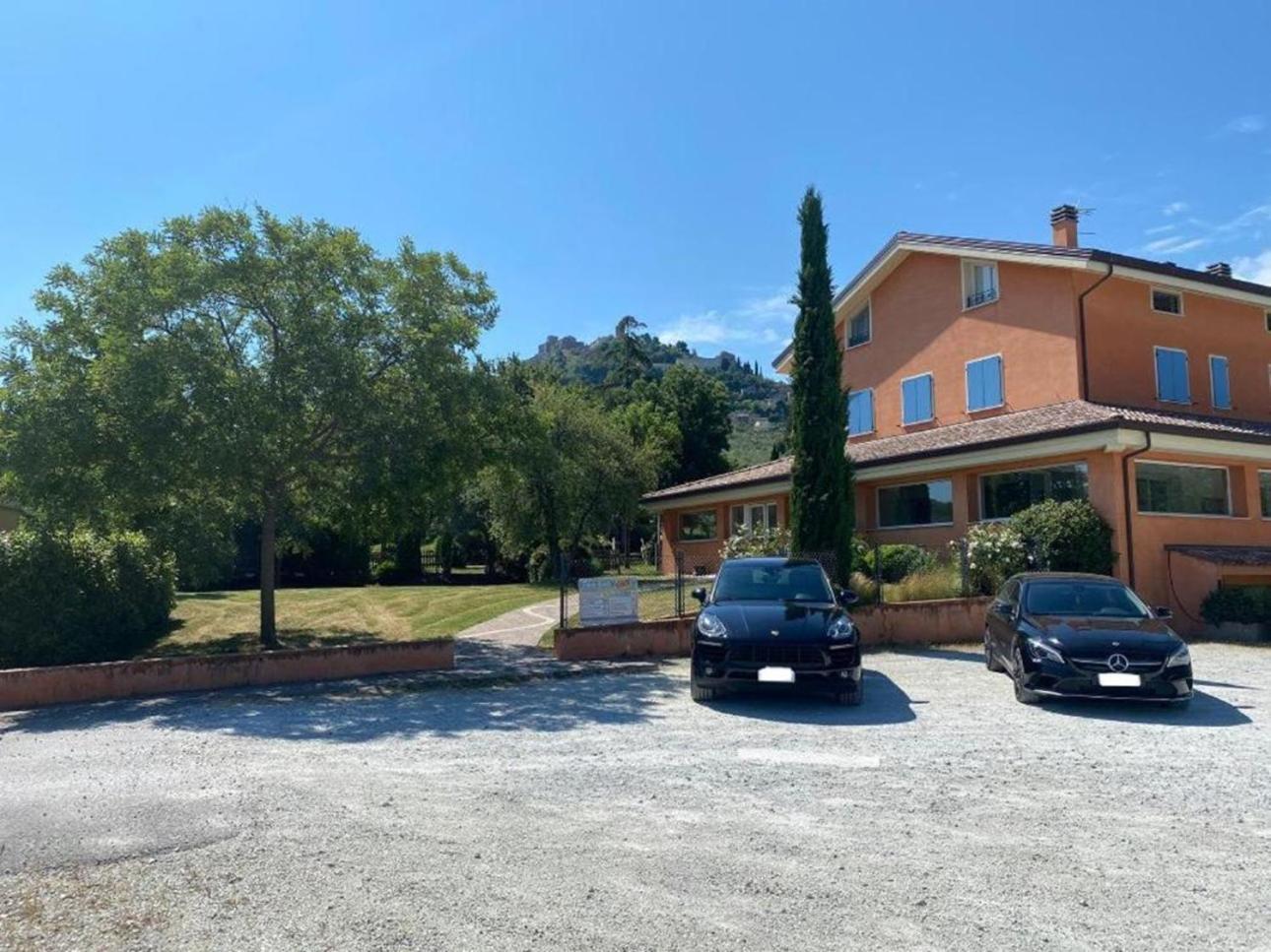 Locanda Larotonda Villa Verucchio المظهر الخارجي الصورة
